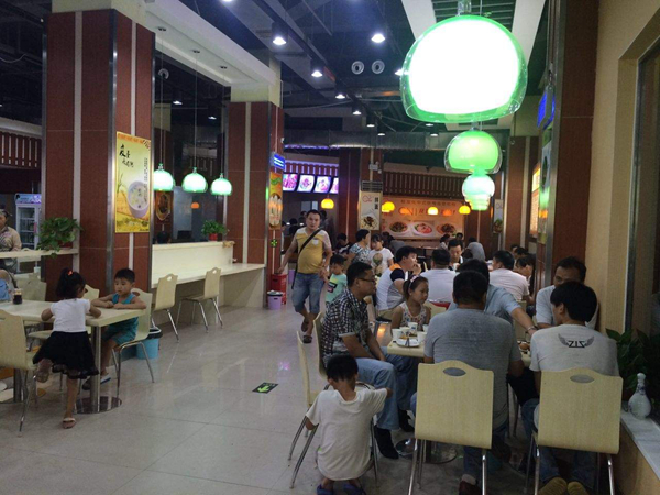 为什么有人说“开餐饮死的快”，餐饮店倒闭的原因在哪里