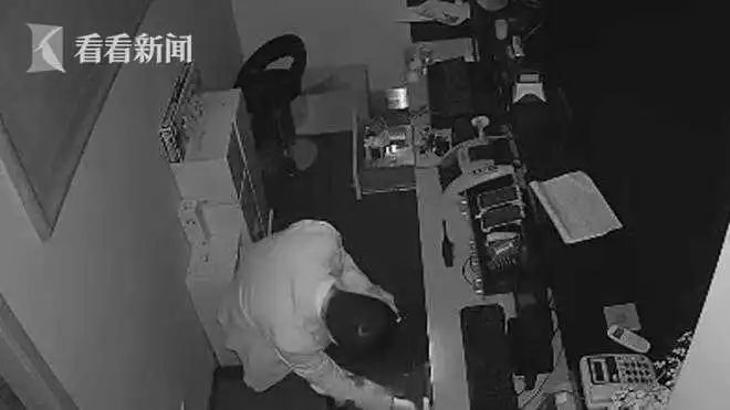 笨贼火锅店行窃，偷盗不成被困店里睡梦中被抓