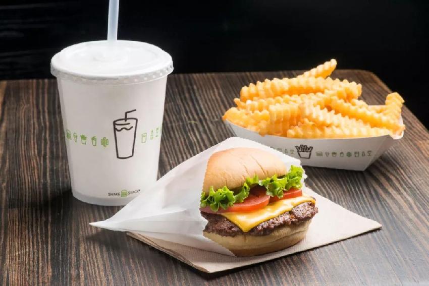 美国传奇汉堡Shake Shack来中国前，还有一段难走的路…