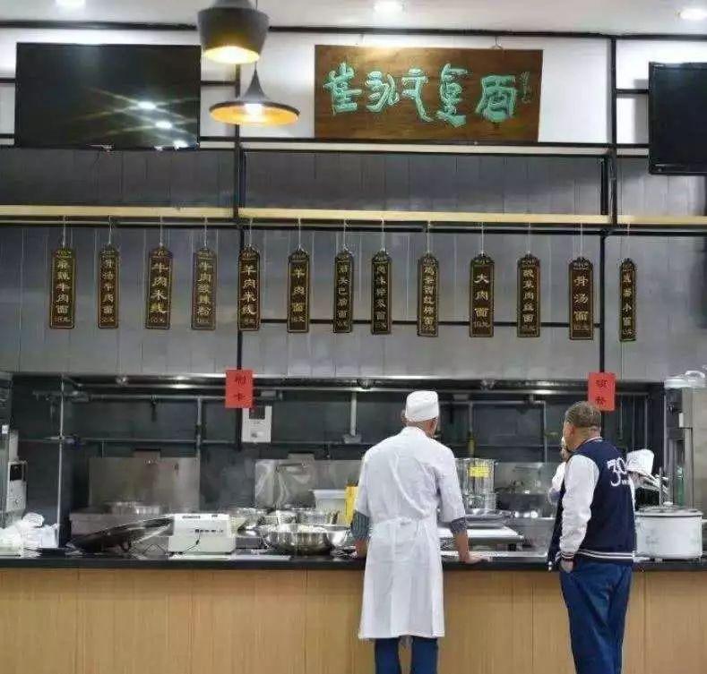 崔永元放弃零售干餐饮，被食客评为业界良心，这一次他能成功吗？