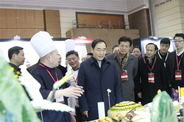 古隆中酒·首届楚菜美食博览会江城圆满结束