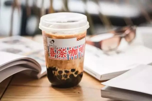 跨界打劫年，茶饮品牌要怎样跨出关键一步？ | 餐见|餐饮界